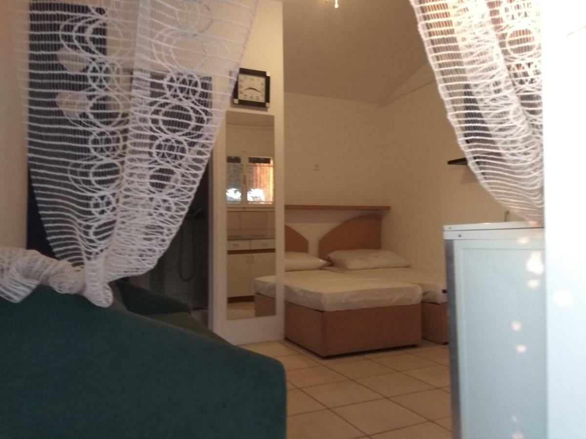 Neva Apartamento Bilice Exterior foto