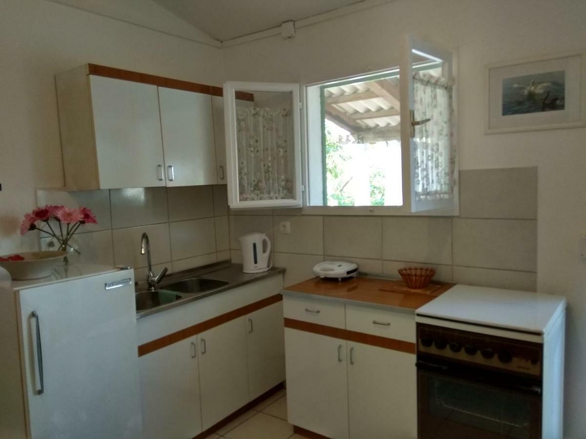 Neva Apartamento Bilice Exterior foto